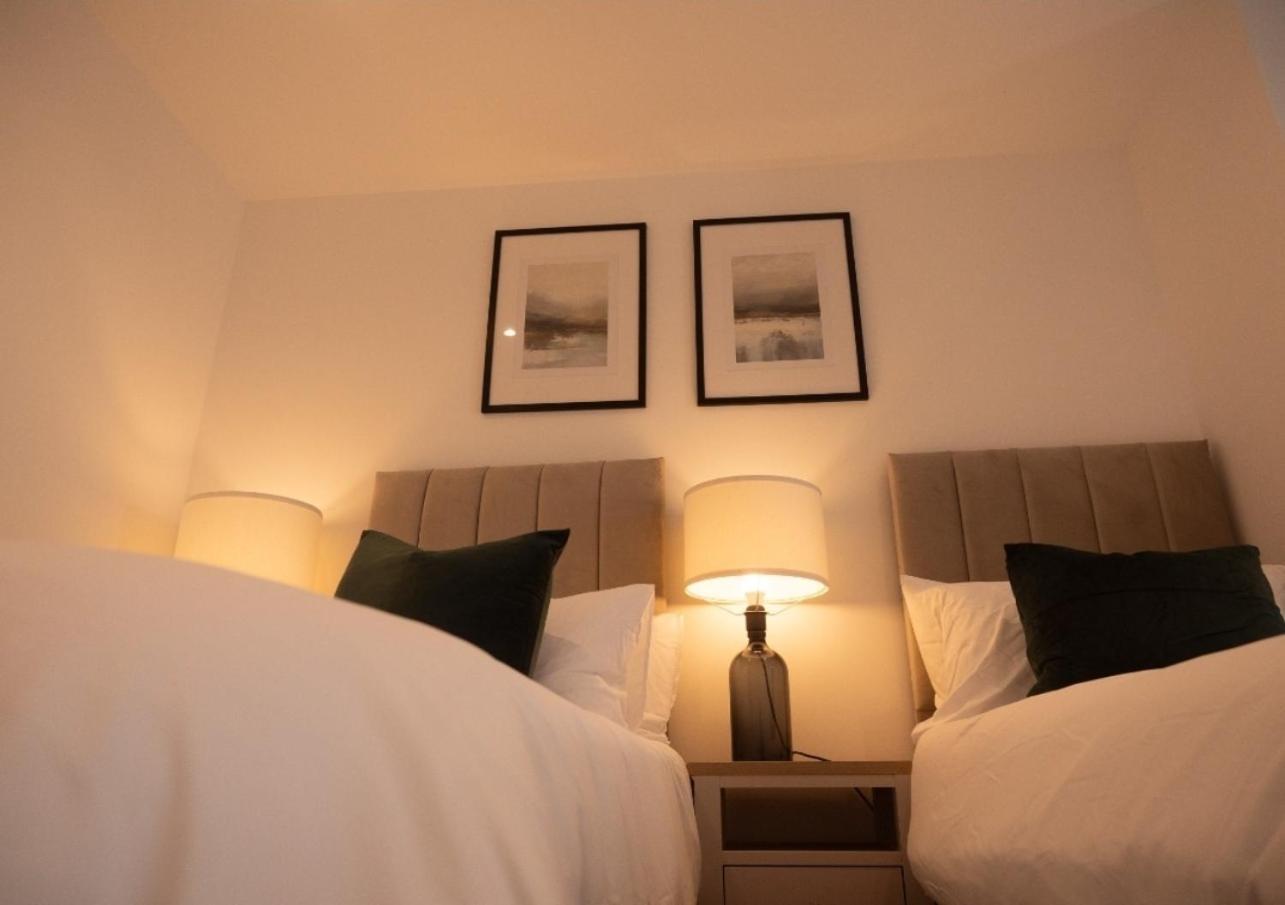 Luxurious Flat In Manchester Central Exterior photo